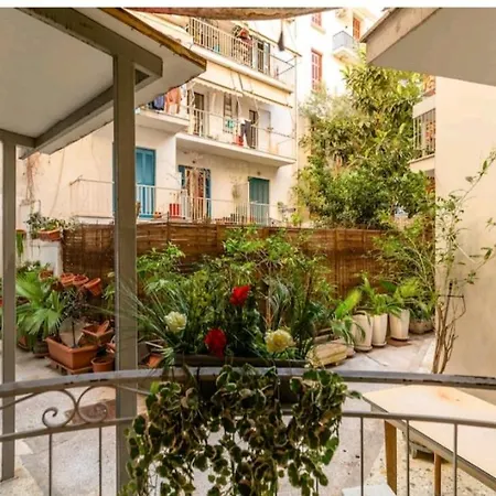 Acropolis Elegant Maisonette By Lodgespot * Athens