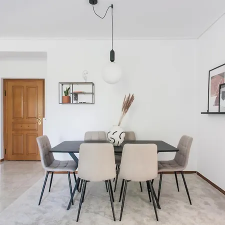 Splendid 3br Close To Olympic Stadium *