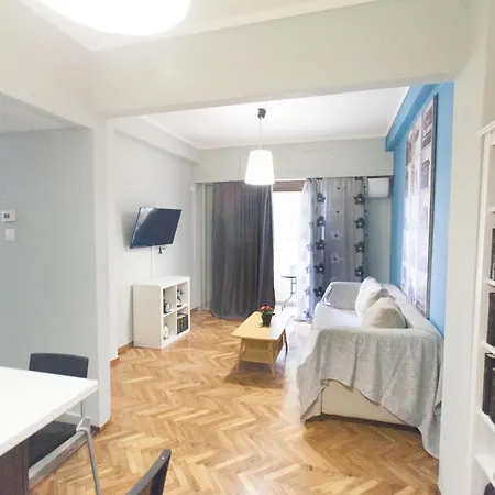 Apartment Themis 10 *