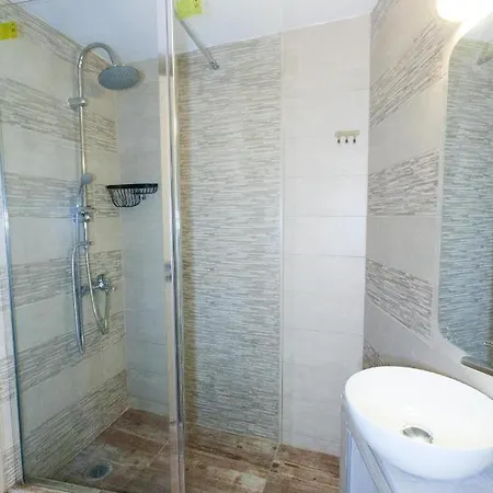 Themis 10 Apartment