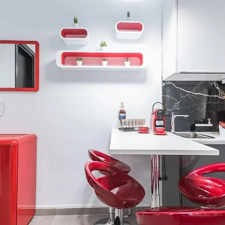 Iguana Gold Luxury 1min From Ermou Str *