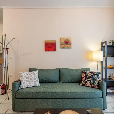 Διαμέρισμα Flat In Excellent Location With Private Parking