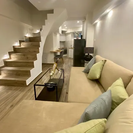 Seaside Comfy Apartment/ Palaio Faliro