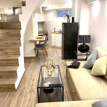 Seaside Comfy Apartment/ Palaio Faliro Apartment *