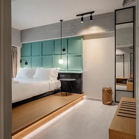 Hotel Bob W Akadimia
