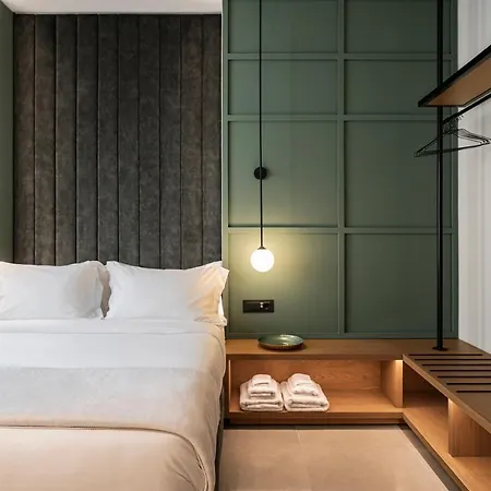 Hotel Bob W Akadimia