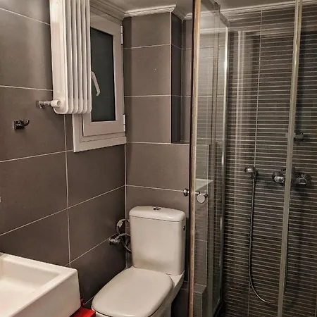 Appartamento Two Bedroom In The Centre Of