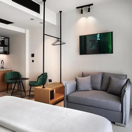 Hotel Bob W Akadimia