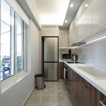 Trojan Affair Apartment Athens