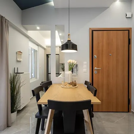 Trojan Affair Apartment *