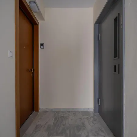 Trojan Affair Apartment Athens