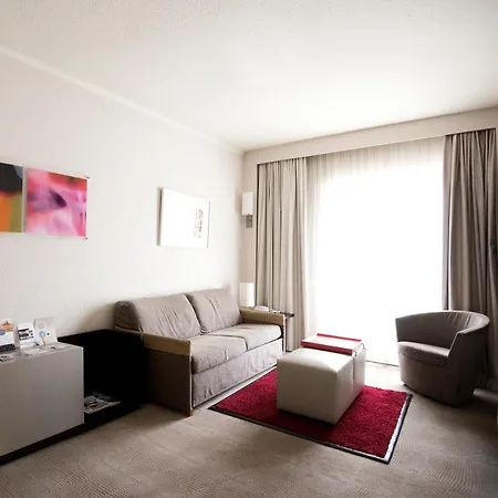Novotel Otel Atina