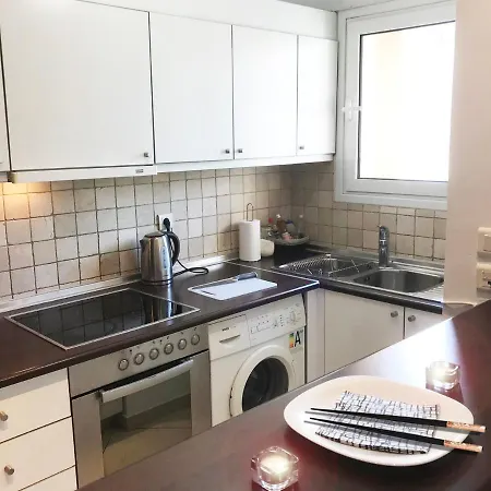 By Foot: Perfect Flat With Terrace 아파트 *