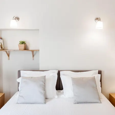 Luxurious Art Apartment Athens