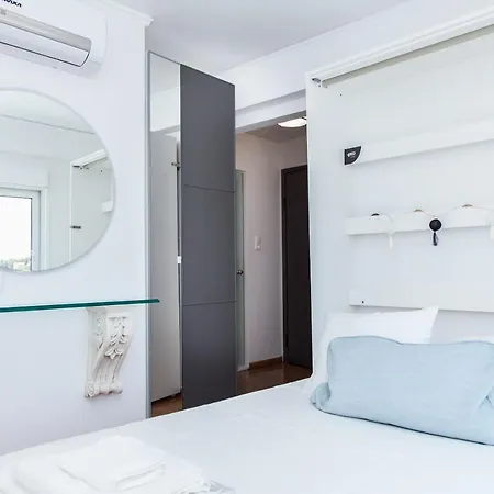 Gorgeous Penthouse With Private Jacuzzi And Amazing View! Appartement Athènes