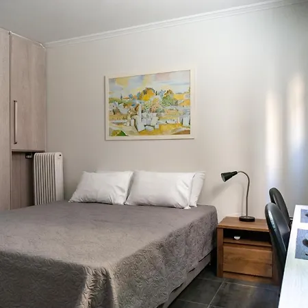 Pan's Cave In Plaka Apartment Athens