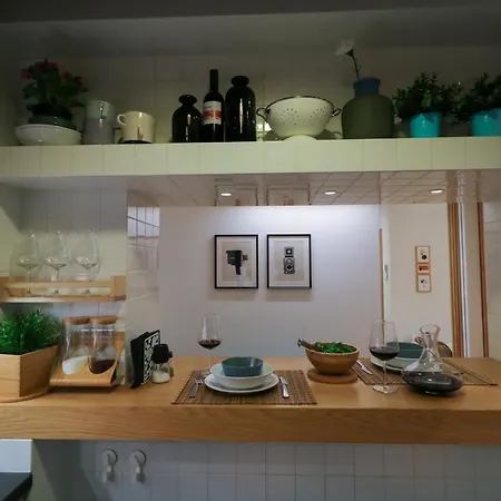 Superior Apt|3min To Metro|ac|netflix|imac Διαμέρισμα *