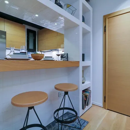 Superior Apt|3min To Metro|ac|netflix|imac Διαμέρισμα