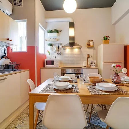 Spacious Flat☆3min To Metro☆ac|netflix|pc Apartment *