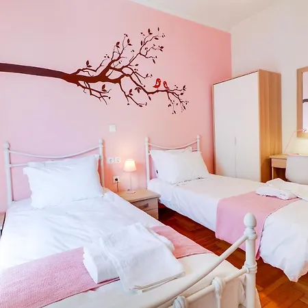 Apartment Spacious Flat☆3min To Metro☆ac|netflix|pc *