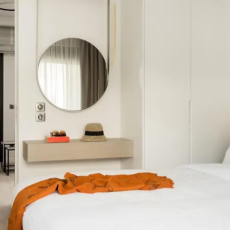Aparthotel Lux&easy Downtown 4*