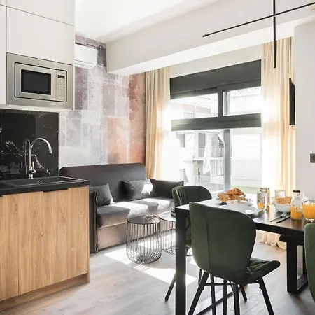 Lux&easy Downtown 4* Athen