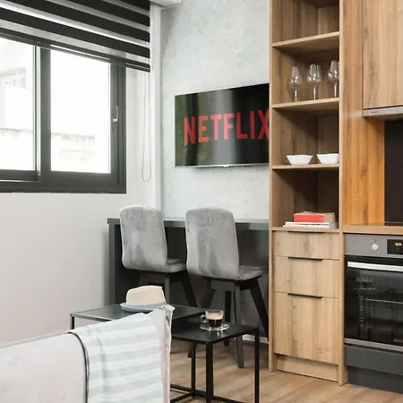 Lux&easy Downtown Aparthotel