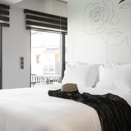 Lux&easy Downtown Aparthotel 4*