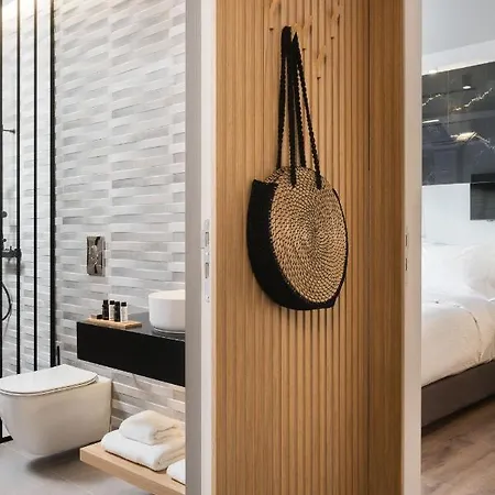Aparthotel Lux&easy Downtown 4*