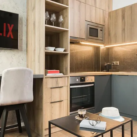 Lux&easy Downtown Aparthotel