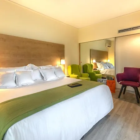 Hotel Polis Grand 4*