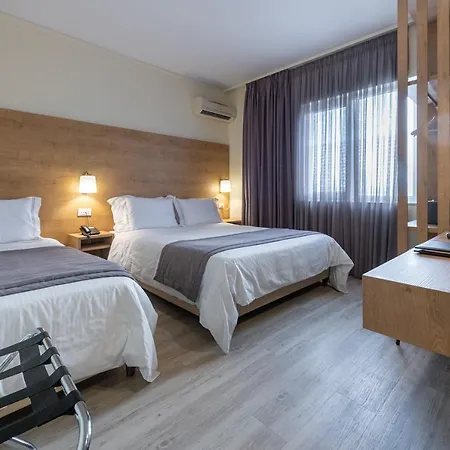 Polis Grand Athen