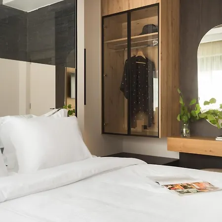 Aparthotel Lux&easy Downtown