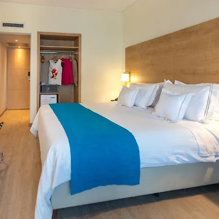 Hotel Polis Grand 4*