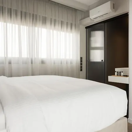 Lux&easy Downtown 4*