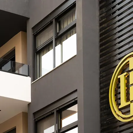 Lux&easy Downtown Aparthotel 4*