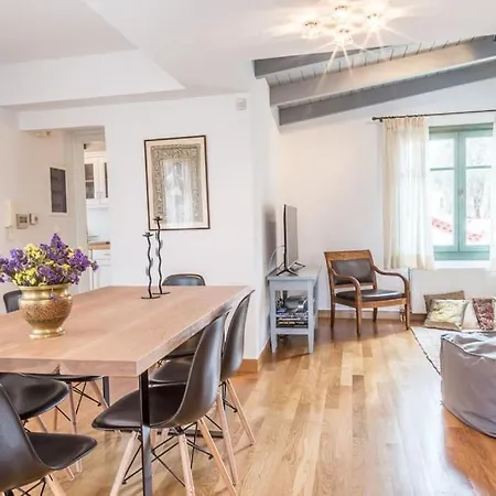 Aristocratic Home Under Acropolis Apartment *