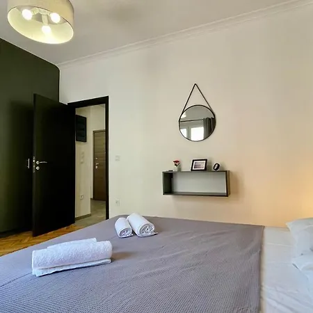 Gorgeous Renovated Apt. Close To Metro And Cultural Sites! Apartmán *