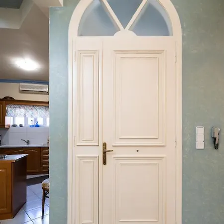 Villa127 *
