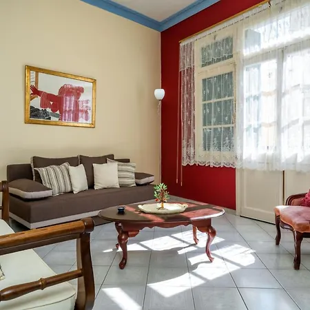 Villa127 *