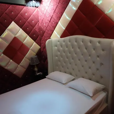 Lida (adults Only) 아테네