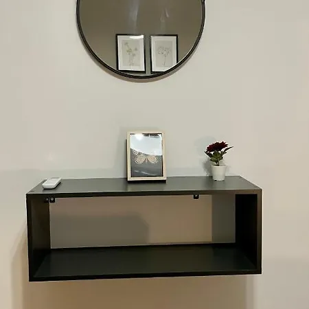 Gorgeous Renovated Apt. Close To Metro And Cultural Sites! Atény