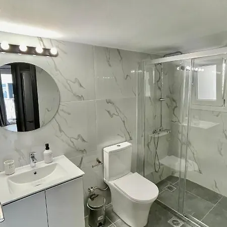 Apartmán Gorgeous Renovated Apt. Close To Metro And Cultural Sites! *