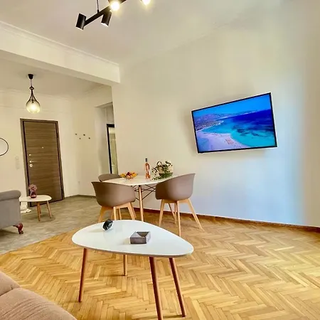 Gorgeous Renovated Apt. Close To Metro And Cultural Sites! Atény