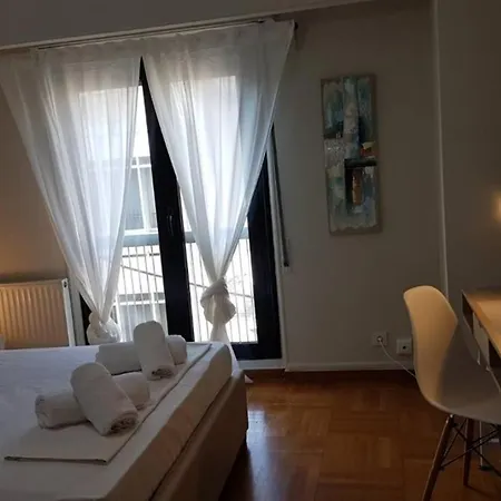 Double - Center, 7 Bd, 3 Bath