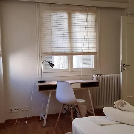 Double - Center, 7 Bd, 3 Bath Athens