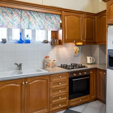 Apartment Villa127 *