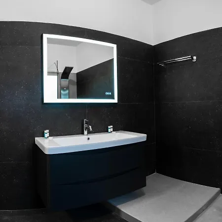 Noho Boutique , Premium Living Lazeon 7 Apartment