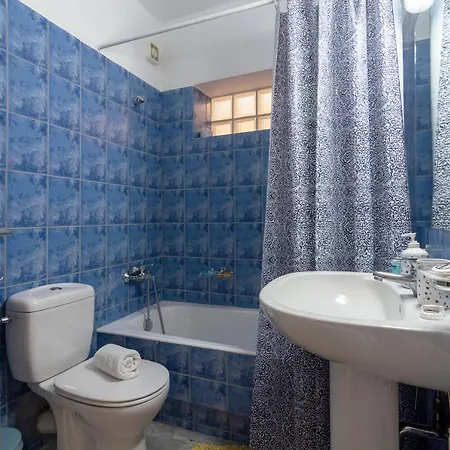 Apartment 3bd Apt. Near Acropolis *