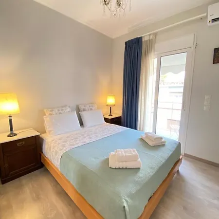 Apartment Skip Away From The Acropolis Museum By Athenian Homes